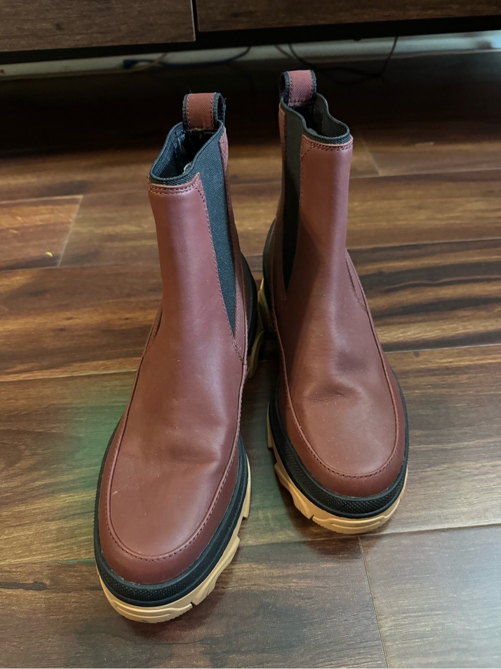 SOREL Women's Maroon Ankle Boots Size 8 - Picture 3 of 16